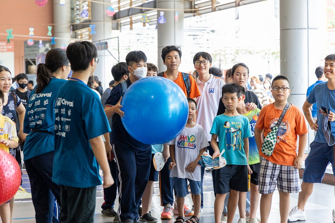 Khám phá khoa học diệu kỳ cùng các Amsers