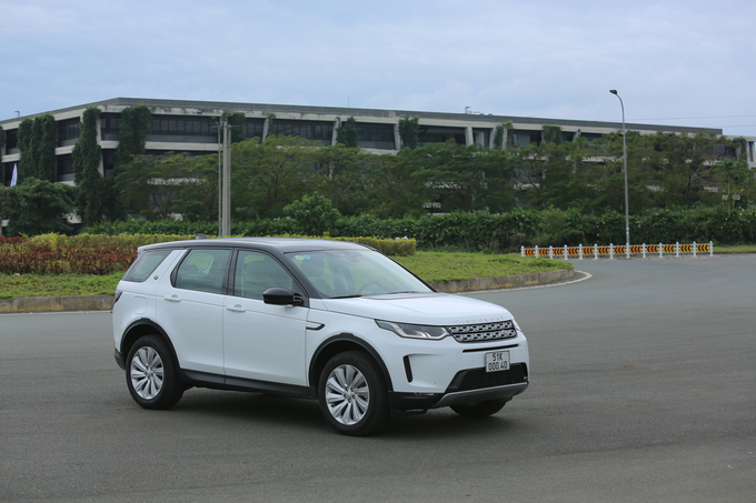20MY Discovery Sport (52)