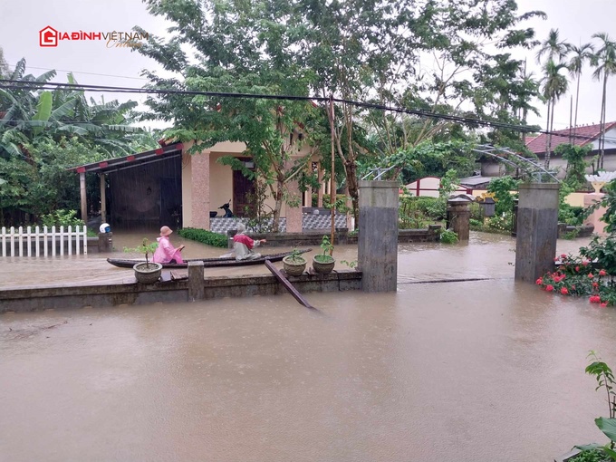 Ngôi làng từng bị ngâm hơn 30 ngày trong nước lũ