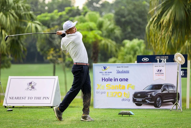 Hơn 140 golfer tranh tài giải golf từ thiện “Tấm lòng vàng Nhà đầu tư”