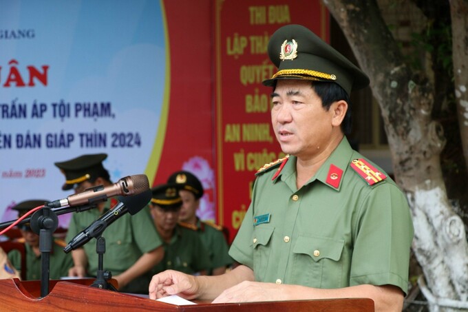 Kiên Giang: Công an giải tán 43 nhóm thanh thiếu niên, 19 tụ điểm cờ bạc sau 3 ngày cao điểm ra quân