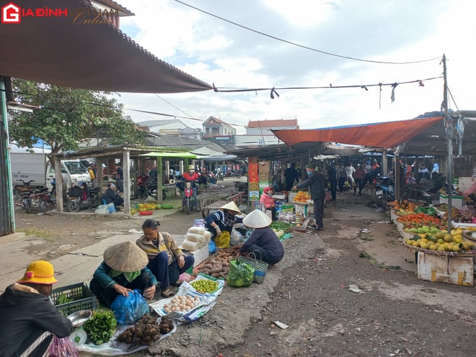 Nét độc đáo của phiên chợ quê hàng trăm năm tuổi