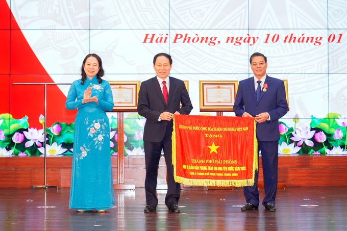 Hải Phòng dẫn đầu phong trào thi đua yêu nước năm 2022 Cụm thi đua 5 thành phố trực thuộc Trung ương