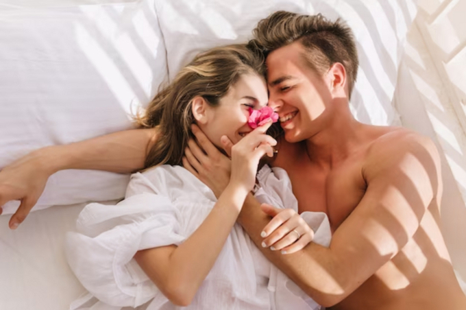 Vì sao quan hệ tình dục giúp ngủ ngon hơn?