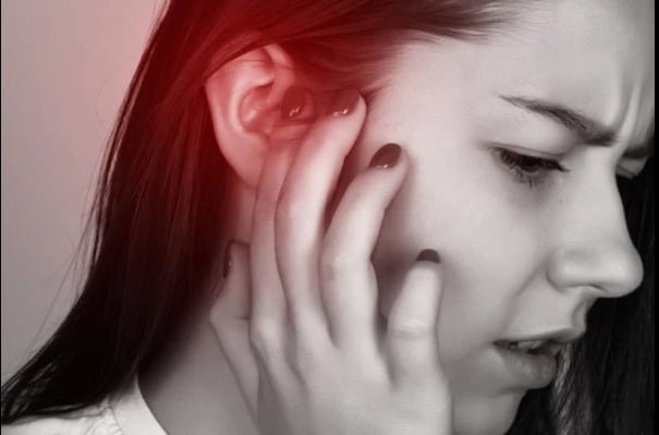 Ngứa tai cảnh báo bệnh gì, khi nào là dấu hiệu của ung thư?