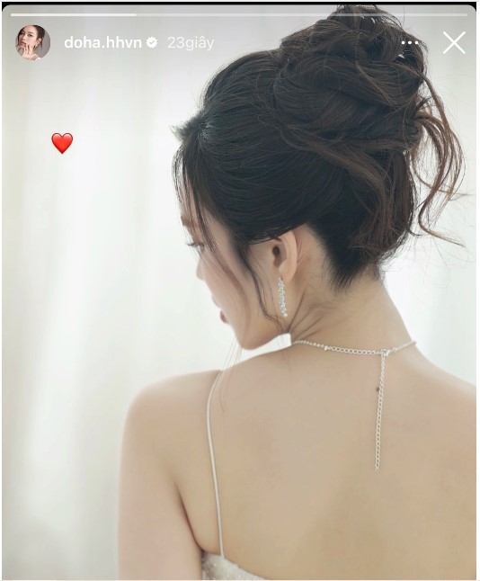 Hoa hậu Đỗ Hà tung ảnh mặc váy cưới, chuẩn bị theo bạn trai thiếu gia về dinh?
