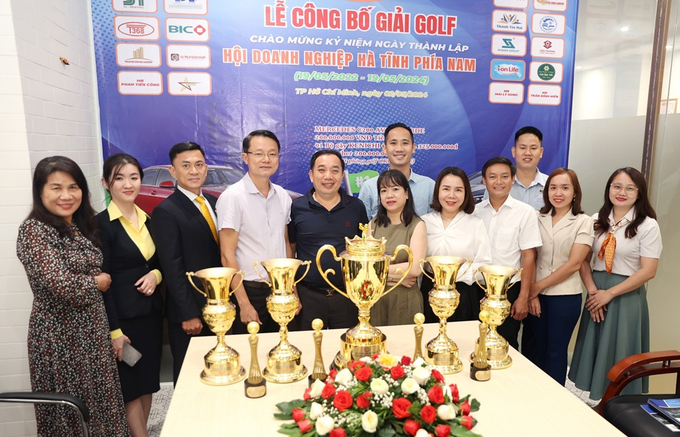Gần 150 doanh nhân Hà Tĩnh phía Nam tham gia giải Golf gây quỹ