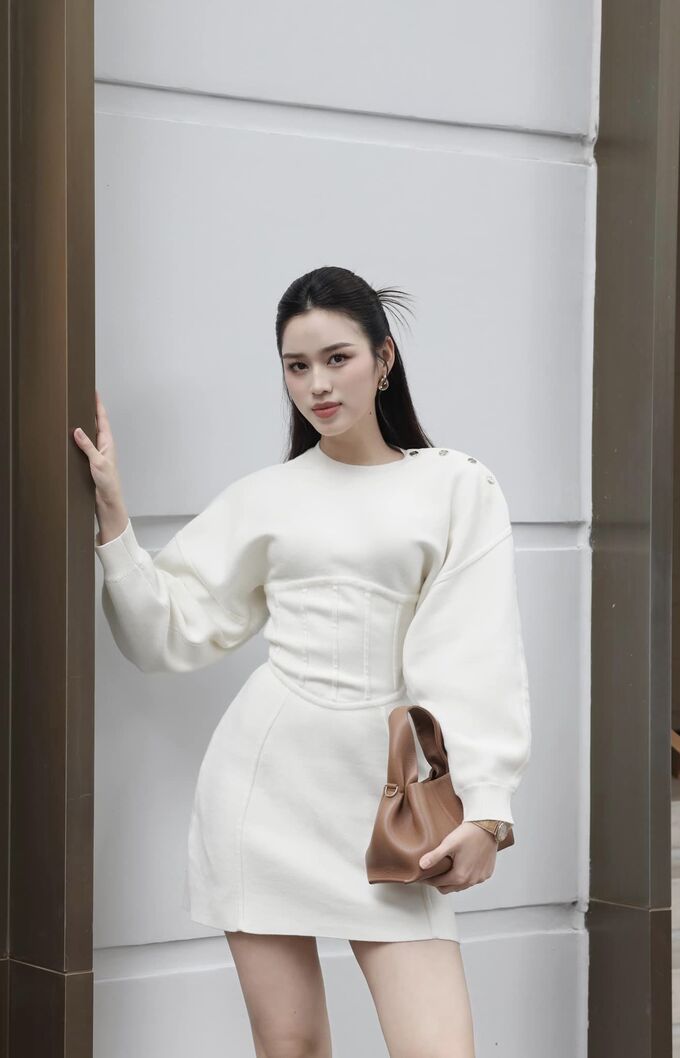 Hoa hậu Đỗ Hà không phủ nhận kết hôn trong năm nay