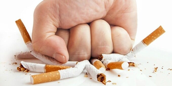 5 tác hại hàng đầu của việc hút thuốc lá