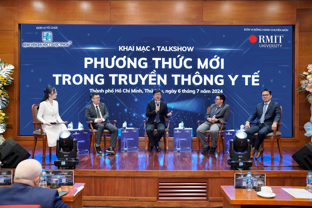 Truyền thông y tế cần thay đổi phương thức tránh lạc hậu