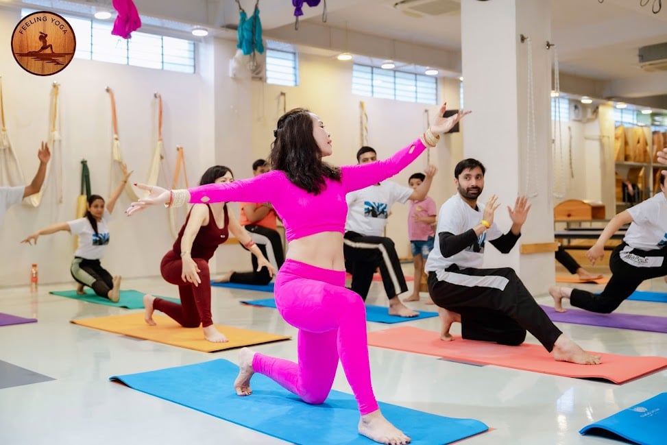 Phạm Thị Cúc làm giảng viên Yoga tại các trường đại học Ấn Độ