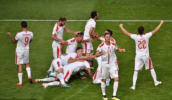 costa-rica-serbia1