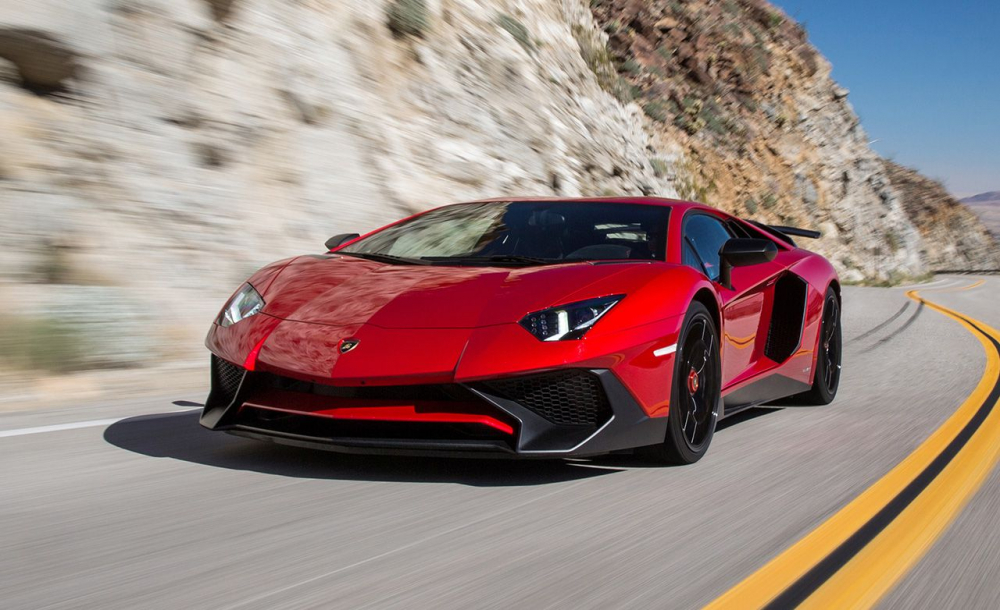Siêu xe Lamborghini Aventador với thiết kế đầy uy lực và tốc độ đáng kinh ngạc sẽ khiến bạn phải trầm trồ. Hãy xem hình ảnh siêu phẩm này để nhìn ngắm từng đường nét hoàn hảo trên chiếc xe.