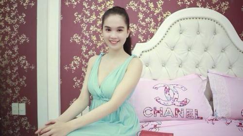 ngoc-trinh-chia-se-bi-kip-trang-diem-trong-10-phut-giadinhonline.vn 4