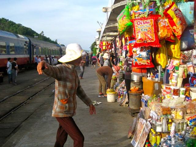 nhung-dieu-di-o-viet-nam-trong-mat-nguoi-nuoc-ngoai-giadinhonline.vn 3