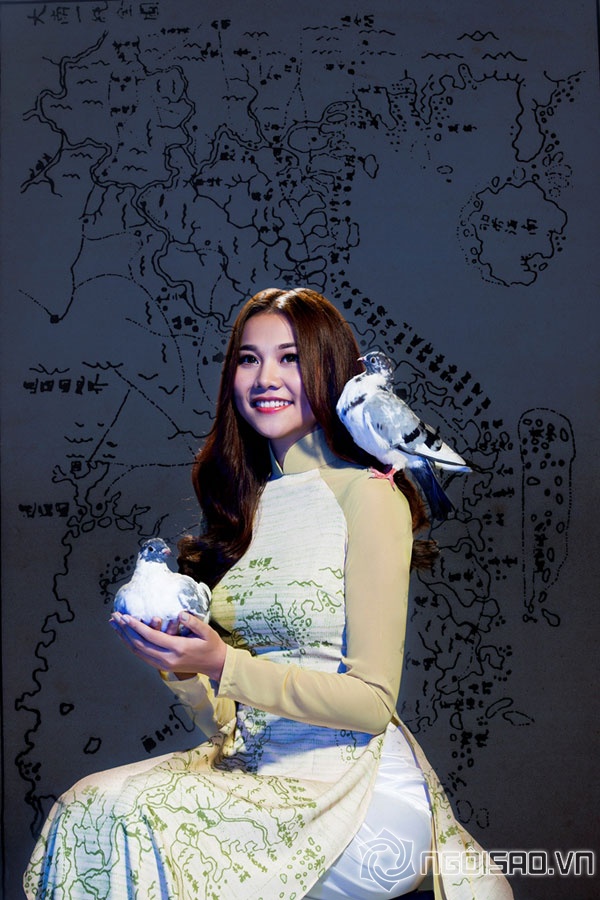 4-my-nhan-toa-sang-voi-ao-dai-hoang-sa-truong-sa-giadinhonline.vn 1