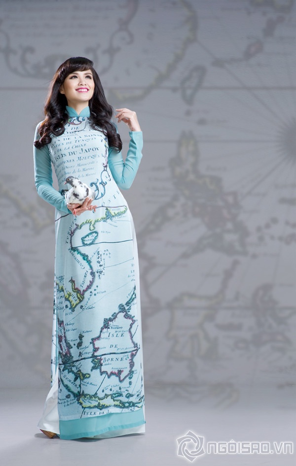 4-my-nhan-toa-sang-voi-ao-dai-hoang-sa-truong-sa-giadinhonline.vn 11