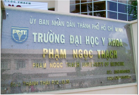 thi-dai-hoc-2014-tai-truong-dh-y-khoa-pham-ngoc-thach-ti-le-choi-15-giadinhonline.vn 1