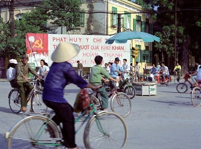 nhung-khoanh-khac-kho-quen-cua-gia-dinh-thoi-bao-cap-giadinhonline.vn 3