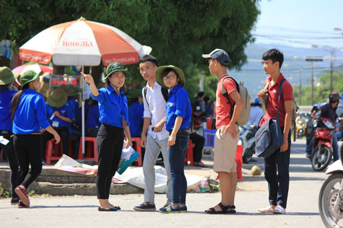 thi-dai-hoc-nam-2014-cum-thi-dh-vinh-co-5000-suat-com-mien-phi-giadinhonline.vn 1