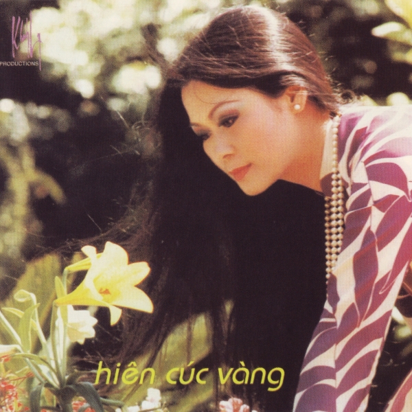 khanh-ly-va-nhung-hinh-anh-dong-long-nguoi-khi-con-tre-giadinhonline.vn 10