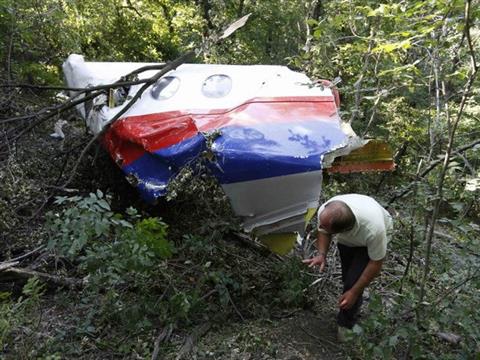 may-bay-malaysia-mh17-du-lieu-hop-den-duoc-chuyen-cho-ha-lan-giadinhonline.vn 1