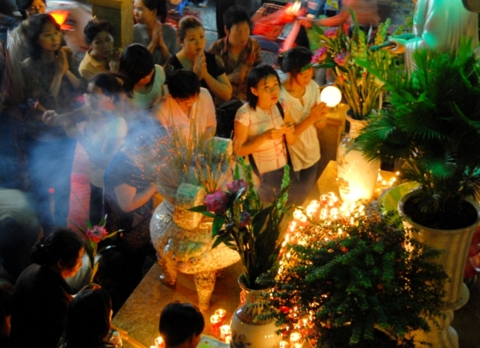 cach-chuan-bi-mam-co-cung-ram-thang-7-trong-nha-va-ngoai-troi-cung-co-hon-giadinhonline.vn 1