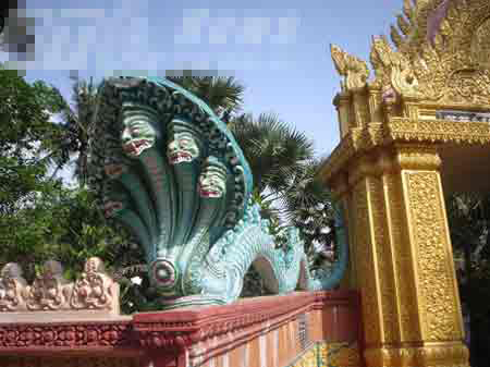 bi-an-ve-ran-than-naga-o-khmer-giadinhonline.vn 2