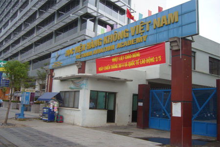 diem-chuan-chinh-thuc-hoc-vien-hang-khong-viet-nam-2014-giadinhonline.vn 1