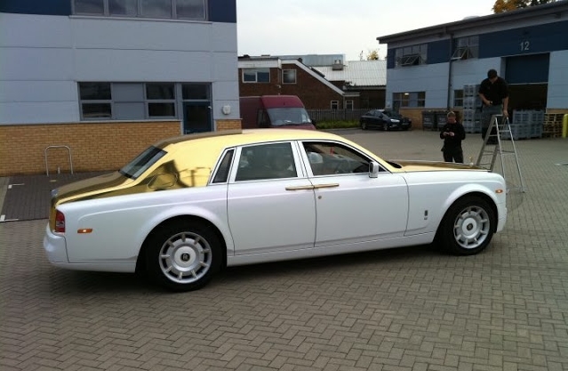 rolls-royce-phantom-boc-120kg-vang-khoi-va-da-quy-tri-gia-170-ty-dong-giadinhonline.vn 12