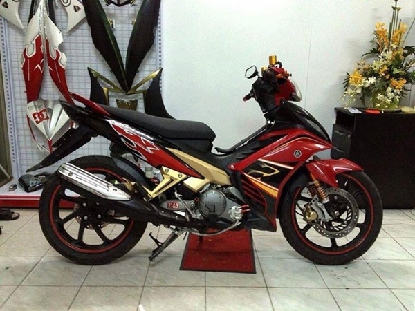 ngam-nhung-sieu-pham-exciter-do-cuc-ngau-cuc-chat-cua-dan-choi-xe-do-giadinhonline.vn 22