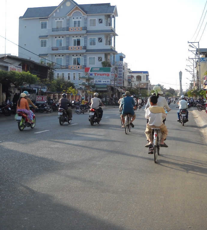 tin-thoi-tiet-hom-nay-ngay-318-mua-rao-rai-rac-ban-ngay-troi-hung-nang--giadinhonline.vn 1