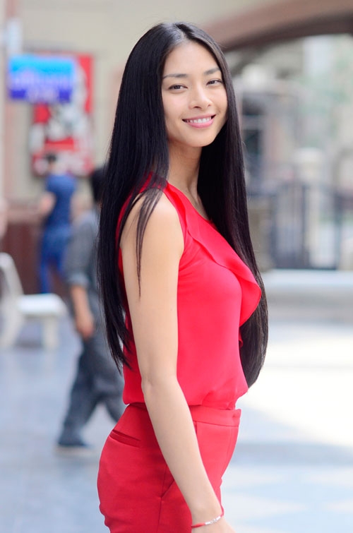 top-my-nhan-viet-so-huu-suoi-toc-dai-thang-dang-mo-uoc-giadinhonline.vn 19