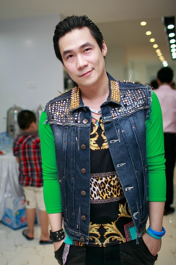 bang-cuong-lai-sieu-xe-cho-gai-la-du-sap-cuoi-dj-oxy-giadinhonline.vn 9