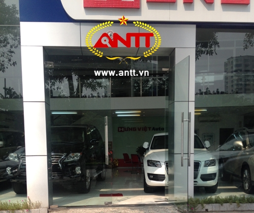 quottrum-sieu-xequot-cuong-luxurycar-va-su-bien-mat-bi-an-giadinhonline.vn 4