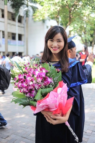 chan-dai-vpbank-di-thi-hoa-hau-viet-nam-2014-giadinhonline.vn 1
