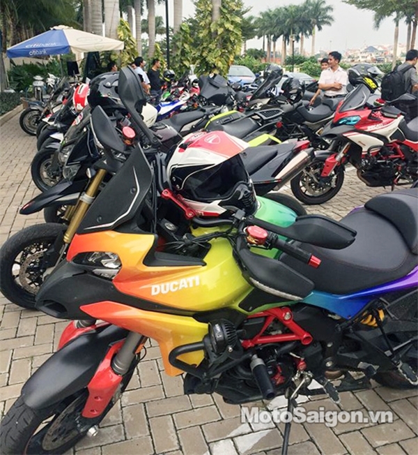 dinh-gia-dan-sieu-xe-tien-ty-trong-le-cuoi-thu-thuy--giadinhonline.vn 9