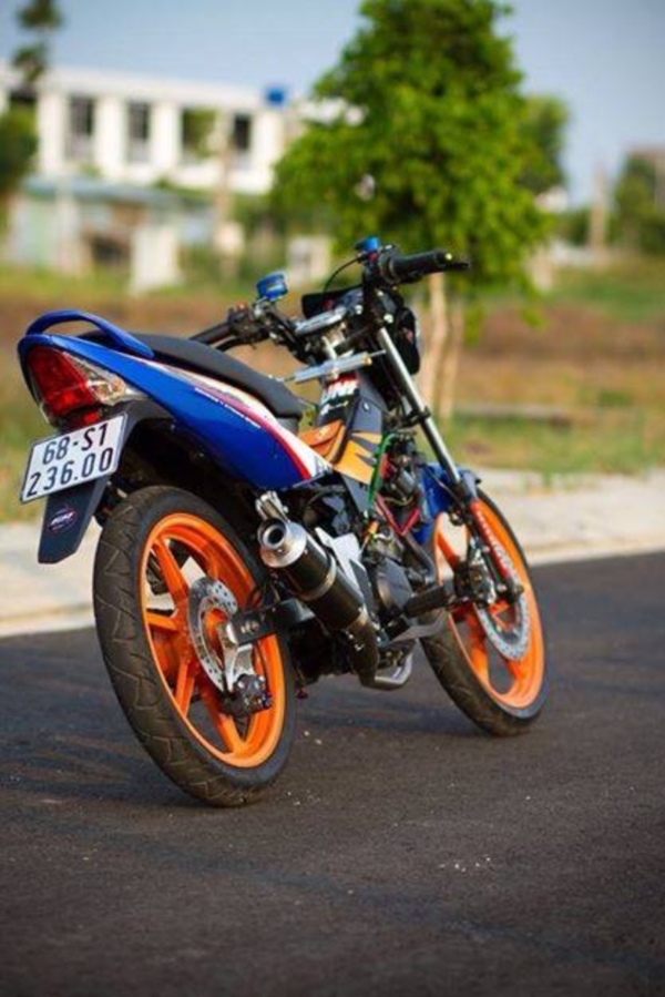 honda-sonic-do-150-phan-khoi-phong-cach-respol-ham-ho-giadinhonline.vn 4