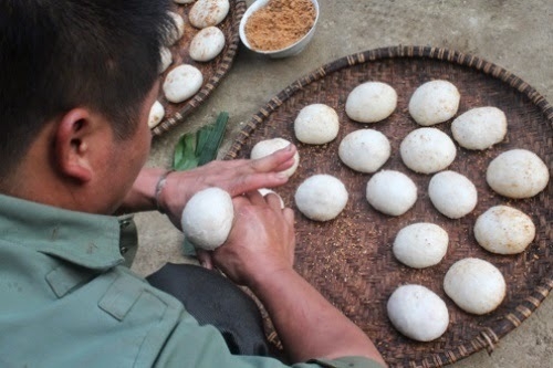 nhung-mon-dac-san-ha-giang-dung-nen-bo-lo-giadinhonline.vn 8