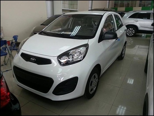 duoi-300-trieu-nen-mua-xe-o-to-gi-giadinhonline.vn 4