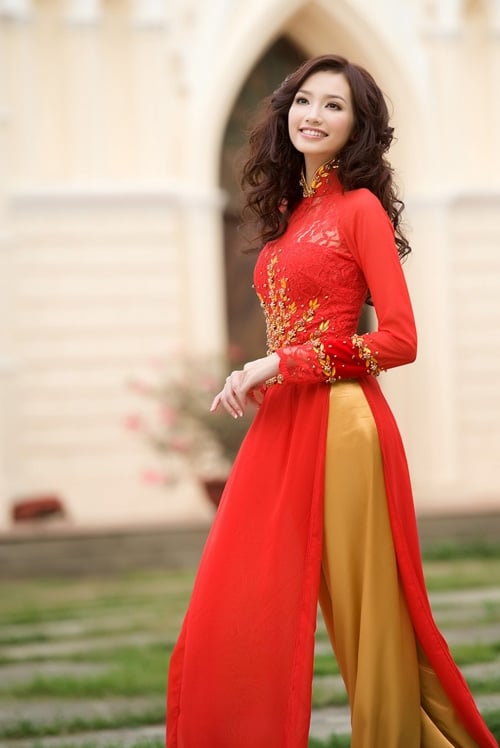 nhung-kieu-toc-phu-hop-voi-co-dau-khi-mac-ao-dai-giadinhonline.vn 8