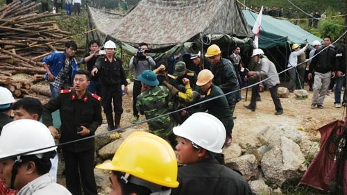 vu-sap-ham-thuy-dien-lam-dong-hinh-anh-moi-nhat-12-nan-nhan-giadinhonline.vn 1