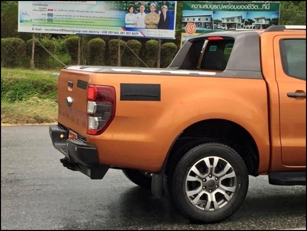 ford-ranger-2015-lo-dien-hinh-anh-thuc-te-hiem-hoi-giadinhonline.vn 4