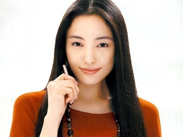 ngat-ngay-nhan-sac-nhung-dien-vien-dep-nhat-nhat-ban-giadinhonline.vn 3