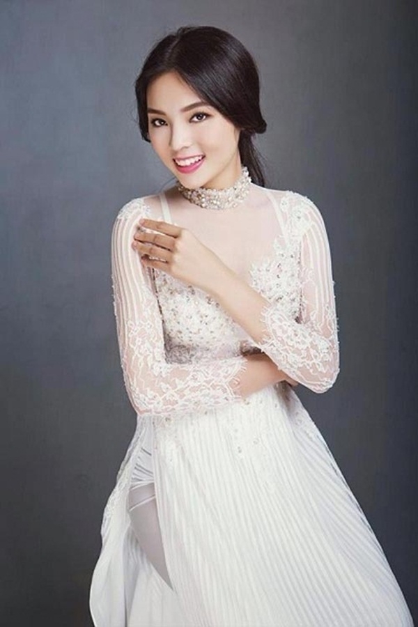 hoa-hau-ky-duyen-va-nhung-hinh-anh-ghi-diem-voi-cong-chung--giadinhonline.vn 5
