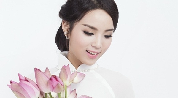 hoa-hau-ky-duyen-va-nhung-hinh-anh-ghi-diem-voi-cong-chung--giadinhonline.vn 13