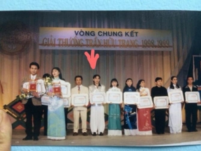 nhin-lai-nhung-hinh-anh-cua-nghe-si-do-linh-giadinhonline.vn 7