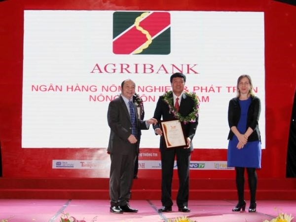 tin-tai-chinh-kinh-te-3012015-agribank-5-nam-lien-tiep-top-10-vnr500-giadinhonline.vn 1