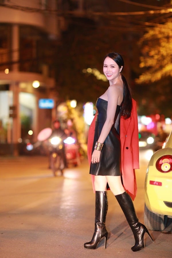 ngoc-anh-do-dang-cung-a-hau-tu-anh-giua-troi-dong-ha-noi-giadinhonline.vn 6