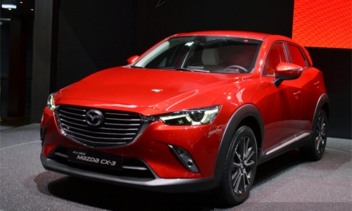  2015 Mazda CX-3 última versión con un precio de 27,000 USD